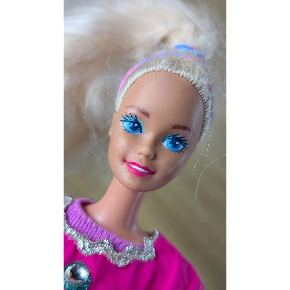 Vintage 1976 Mattel Twist n Turn Barbie Doll Blond Hair Blue Eyes Bend
